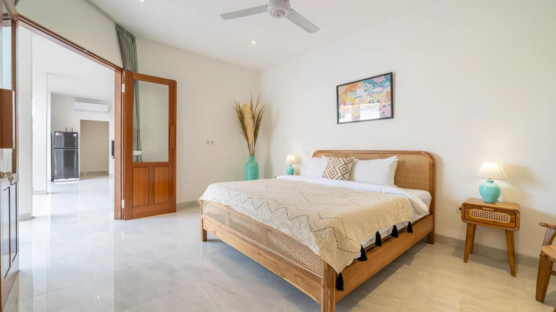 Your Tropical Hideaway - 2Br Villa With Pool Kerobokan  0*, Kerobokan (Bali)